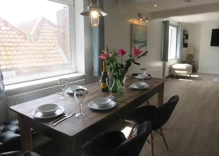 Ropery - Cyanacottages Holiday home *