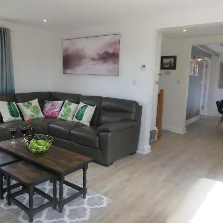 بيت للعطل Ropery - Cyanacottages